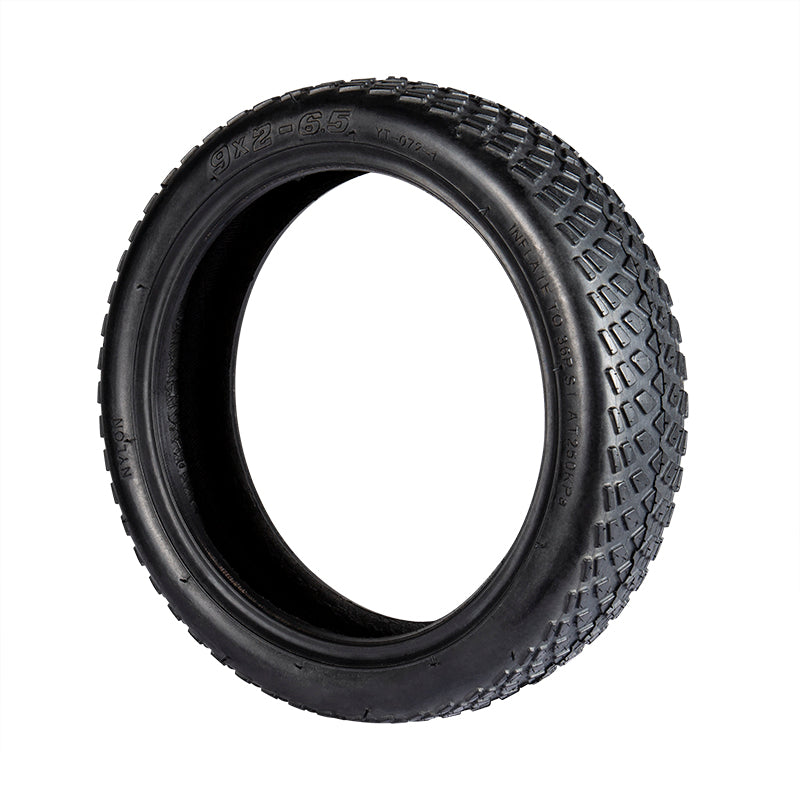 9.3-Inch Outer Tire for V8